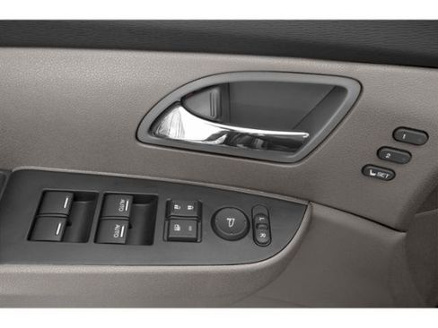 Used 2015 Honda Odyssey Touring image 19