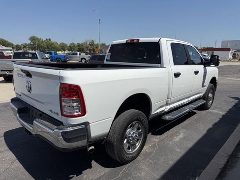 Used 2024 RAM 2500 Big Horn w/ Bed Utility Group image 6
