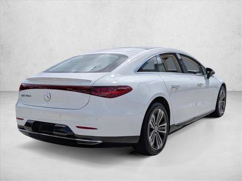 Used 2022 Mercedes-Benz EQS 450+ Sedan image 5