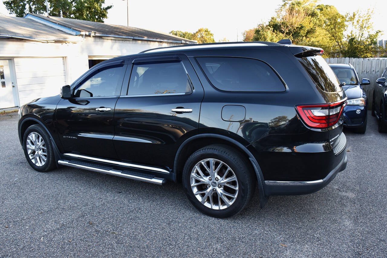 Used 2015 Dodge Durango Citadel w/ Technology Group AWD/4WD image 2