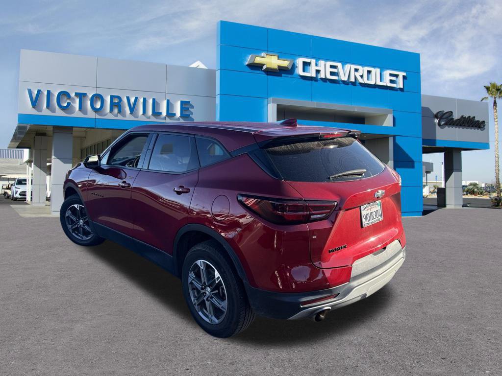 Used 2024 Chevrolet Blazer LT w/ LPO, Roadside Safety Package FWD image 8