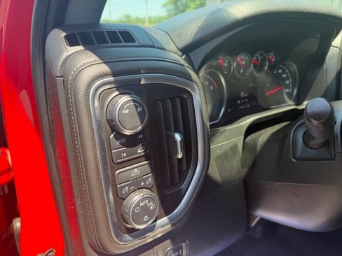Used 2019 Chevrolet Silverado 1500 LT w/ All-Star Edition AWD/4WD image 17