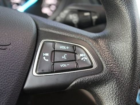 Used 2019 Ford Escape SE AWD/4WD image 17