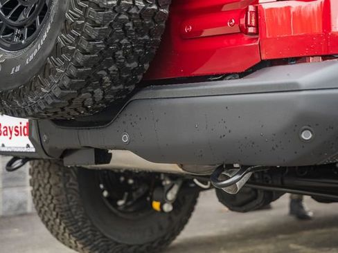 New 2026 Ford Bronco Badlands w/ Sasquatch Package image 11