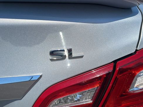 Used 2016 Nissan Altima 2.5 SL FWD image 22