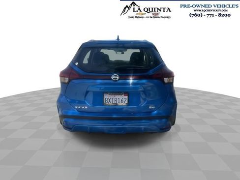 Used 2021 Nissan Kicks SV FWD image 7