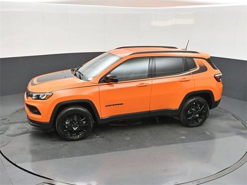 New 2026 Jeep Compass Latitude image 33
