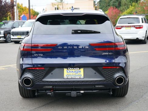 Used 2025 Genesis GV70 3.5T Sport w/ Sport Prestige Package image 6