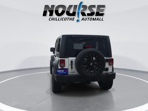 Used 2018 Jeep Wrangler Unlimited Sport S AWD/4WD image 7
