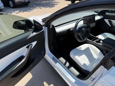 Used 2019 Tesla Model 3 Long Range AWD/4WD image 10