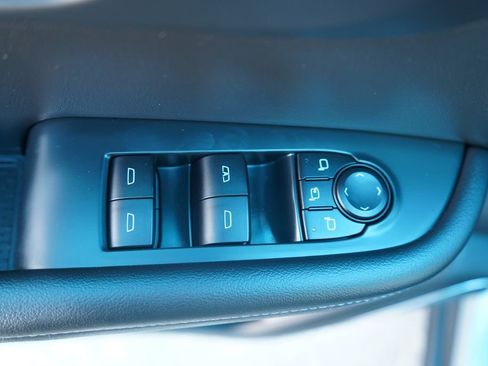 Used 2025 Buick Enclave Preferred AWD/4WD image 29