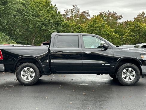 Used 2021 RAM 1500 Laramie AWD/4WD image 3