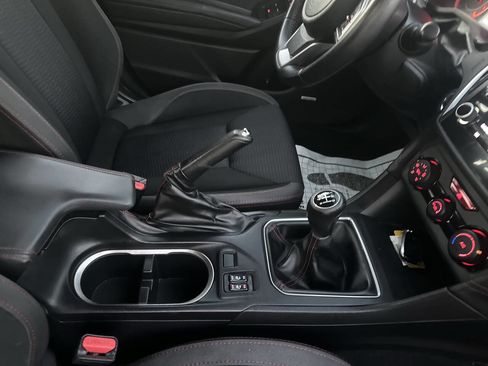 Used 2017 Subaru Impreza 2.0i Sport image 14