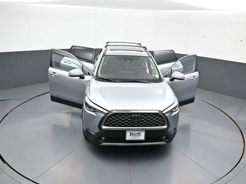 Certified 2023 Toyota Corolla Cross XLE w/ Convenience Package AWD/4WD image 46