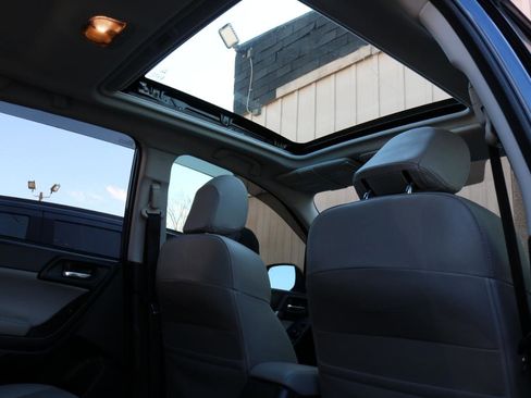 Used 2014 Subaru Forester 2.5i Limited image 37