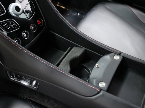 Used 2014 Aston Martin Vanquish Coupe RWD image 43