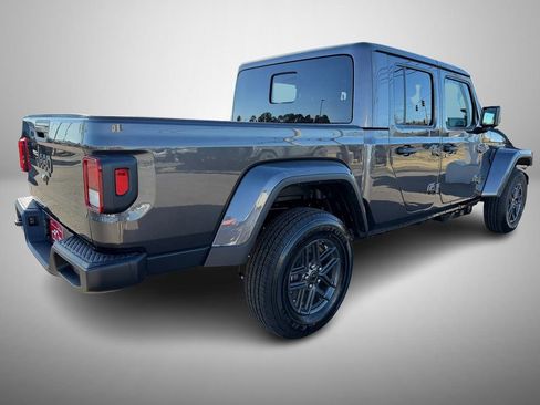 New 2026 Jeep Gladiator Sport AWD/4WD image 3