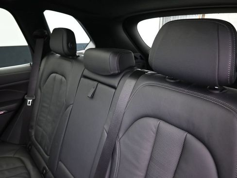 Used 2020 BMW X5 xDrive40i w/ Convenience Package AWD/4WD image 12