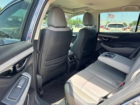Used 2023 Subaru Outback Limited AWD/4WD image 9