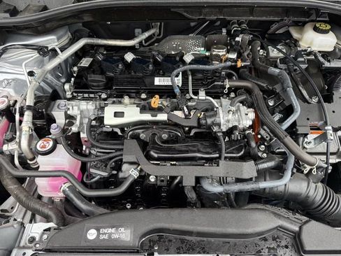 Used 2025 Toyota Corolla Cross AWD Hybrid w/ Convenience Package image 36