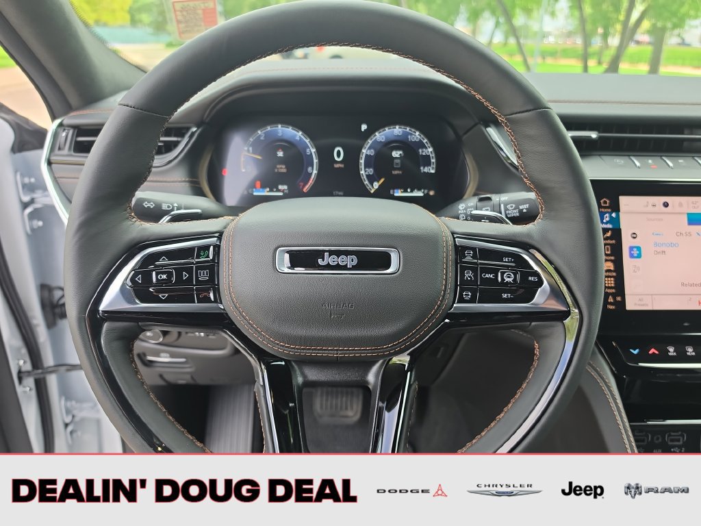 New 2027 Jeep Grand Cherokee Summit AWD/4WD image 14