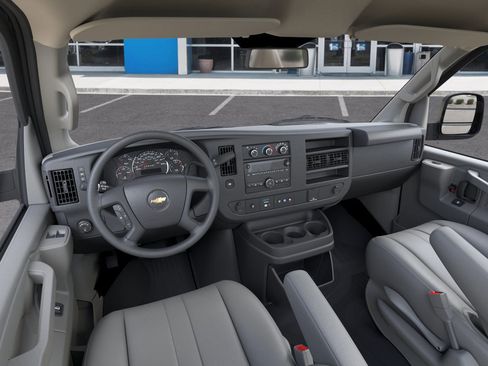 New 2025 Chevrolet Express 3500 w/ Power Convenience Package image 19