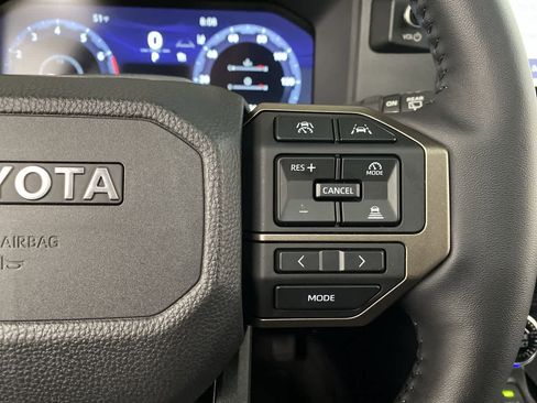 Used 2025 Toyota Land Cruiser w/ Premium Package image 23