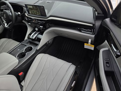 New 2026 Acura MDX w/ Advance Package image 7