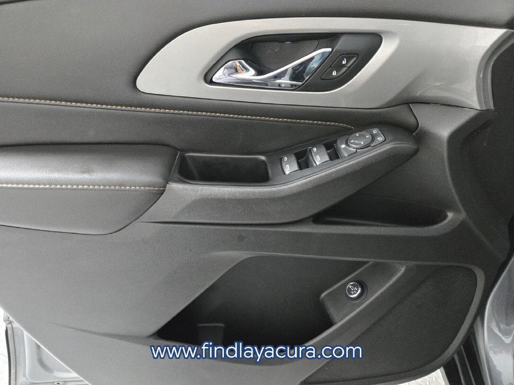 Used 2020 Chevrolet Traverse LT FWD image 22