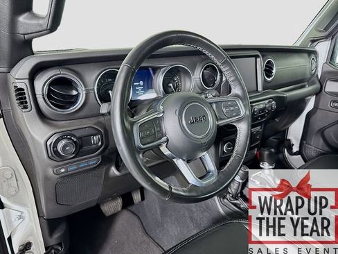 Used 2023 Jeep Wrangler Unlimited Sahara w/ Cold Weather Group image 9