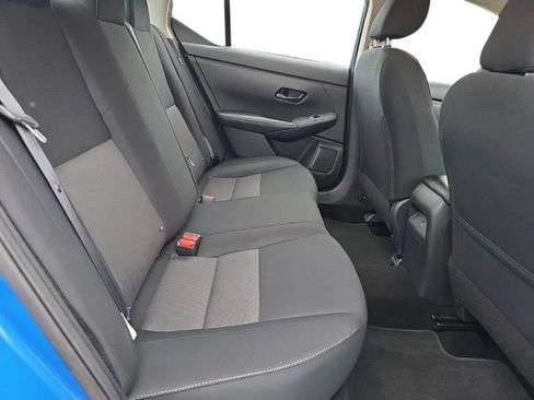 Used 2024 Nissan Sentra SV FWD image 16