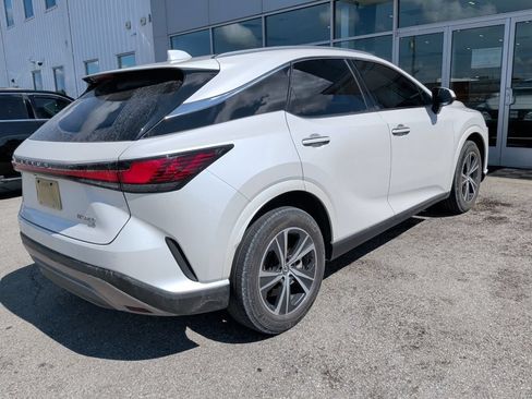 Used 2024 Lexus RX 350 Premium w/ Convenience Package AWD/4WD image 3