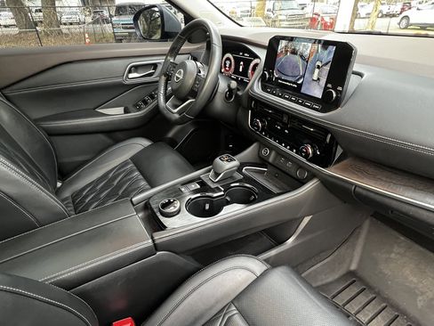 Used 2022 Nissan Rogue Platinum w/ Head-Up Display Package image 49