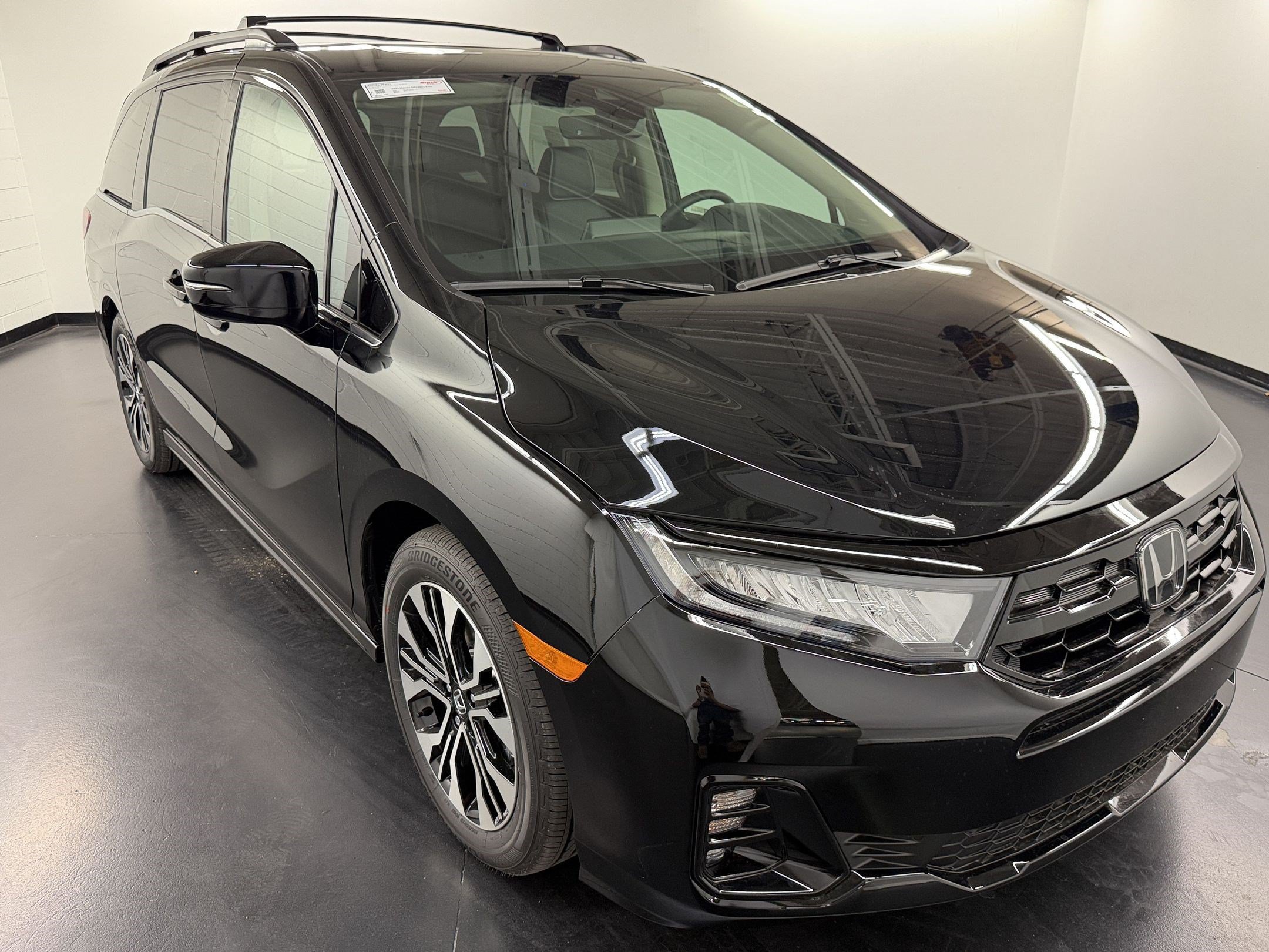 New 2027 Honda Odyssey Elite image 7