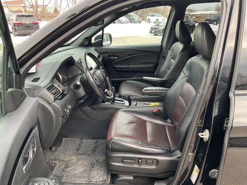 Used 2018 Honda Ridgeline Black Edition image 13