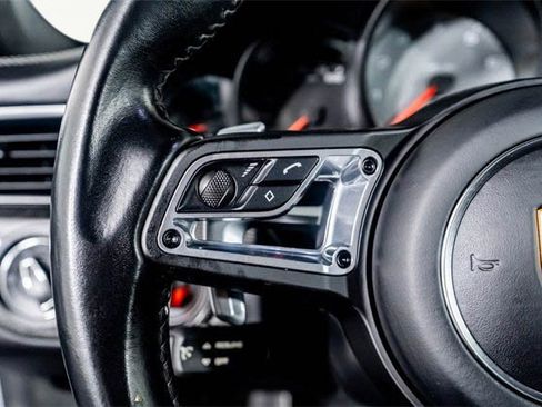 Used 2019 Porsche 911 Carrera 4S AWD/4WD image 38
