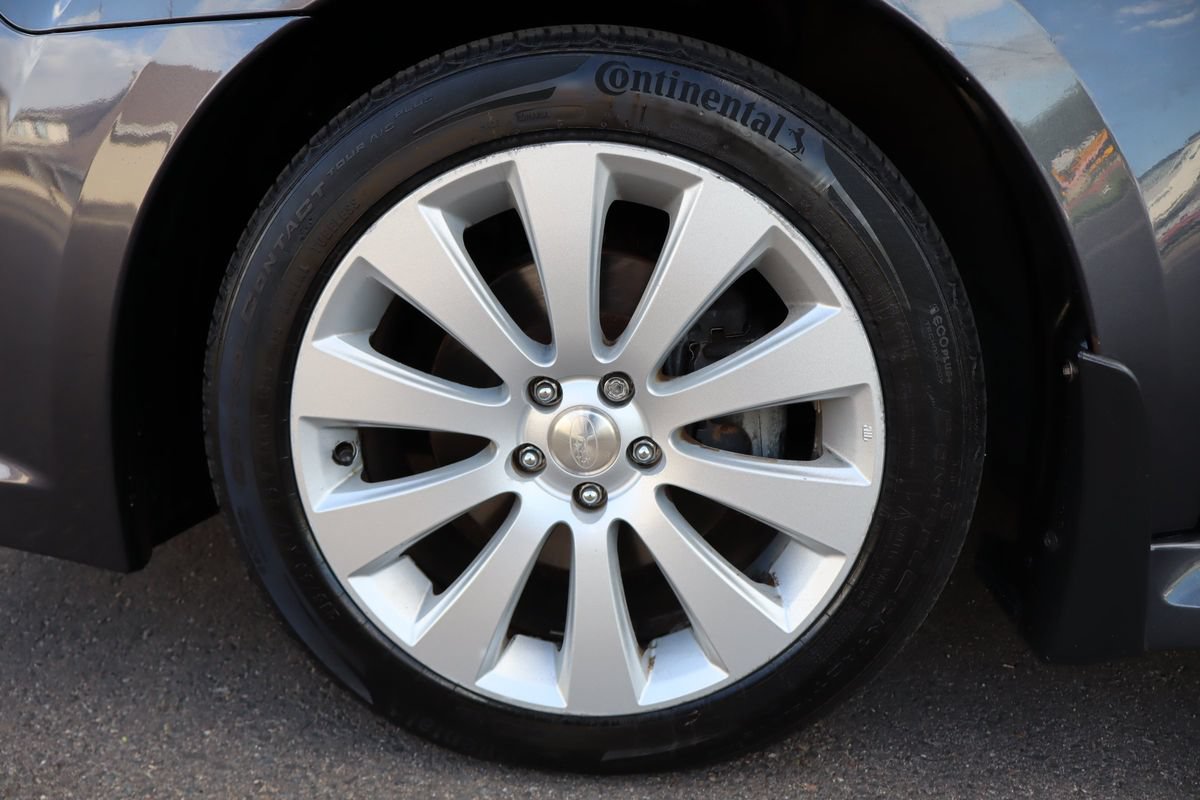 Used 2012 Subaru Legacy 2.5i Limited AWD/4WD image 42