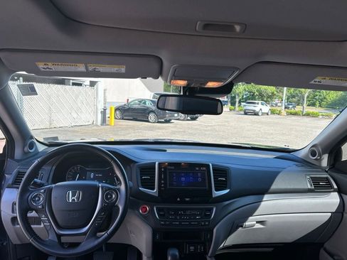 Used 2017 Honda Pilot EX-L image 18