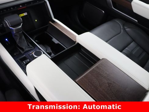 Certified 2024 Toyota Sequoia Capstone image 17