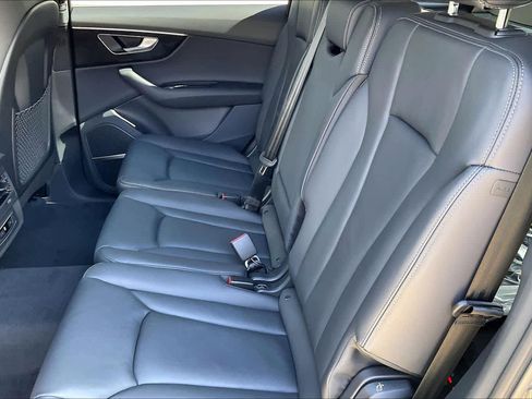 New 2026 Audi Q7 2.0T Premium AWD/4WD image 17
