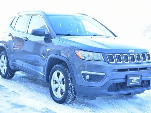 Used 2019 Jeep Compass Latitude w/ Popular Equipment Group image 7