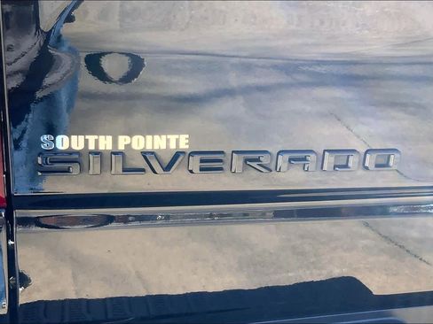 Used 2024 Chevrolet Silverado 1500 Custom w/ LPO, Dark Essentials Package image 30
