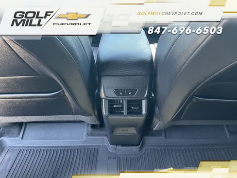 Certified 2026 Chevrolet Equinox RS w/ Convenience Package III FWD image 27