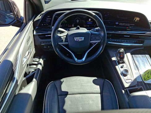 Used 2022 Cadillac Escalade Sport w/ Touring Package image 12