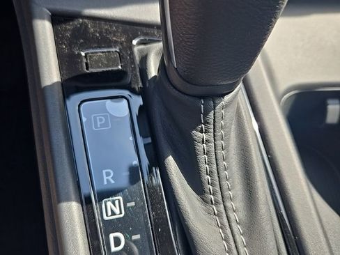 New 2026 Nissan Sentra SV w/ SV Convenience Package FWD image 8