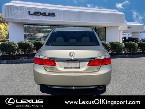 Used 2014 Honda Accord EX image 4