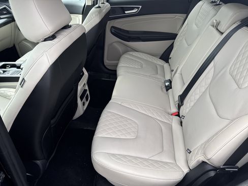 Certified 2024 Ford Edge Titanium w/ Equipment Group 301A image 20