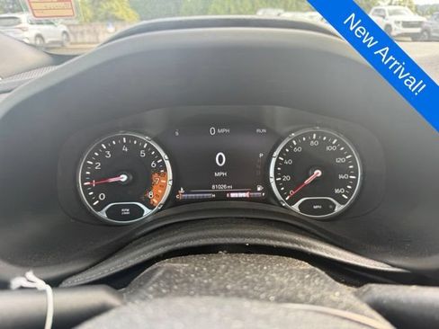 Used 2018 Jeep Renegade Limited w/ UConnect 8.4 Nav Group AWD/4WD image 15