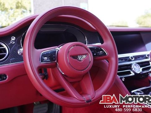 Used 2023 Bentley Flying Spur Plug-In Hybrid AWD/4WD image 91