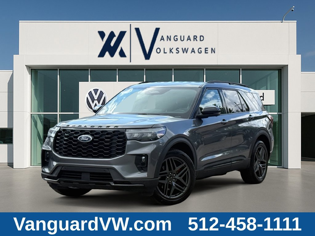 Used 2025 Ford Explorer ST-Line w/ ST-Line Street Pack AWD/4WD image 1